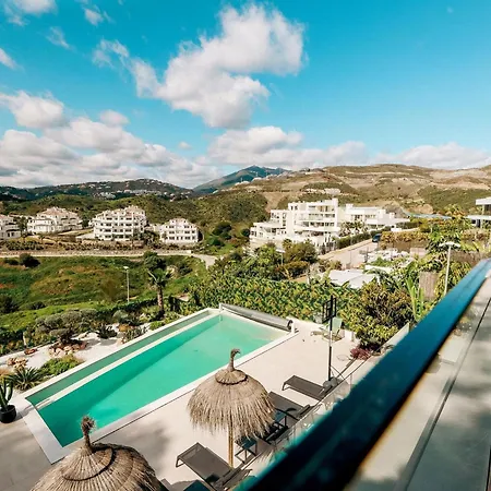Moderna Con Vista Panoramica Y Piscina - Es-175-62 マルベーリャ