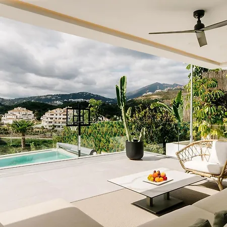 Moderna Con Vista Panoramica Y Piscina - Es-175-62 マルベーリャ