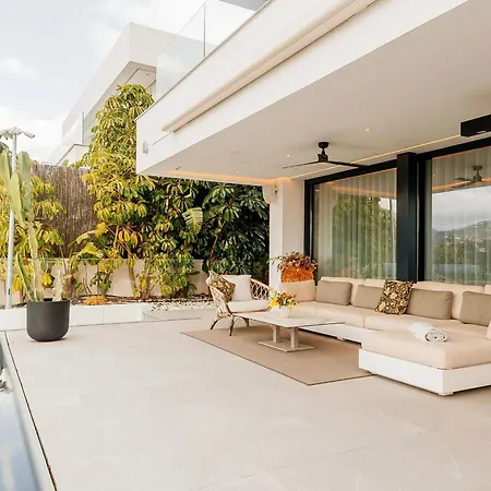 Moderna Con Vista Panoramica Y Piscina - Es-175-62